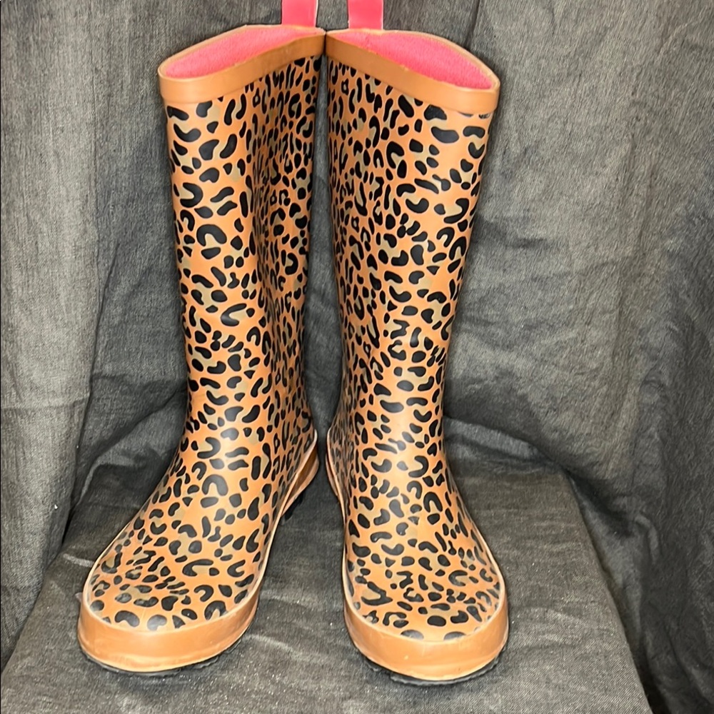 Cat & Jack Brown and Black Rain & Snow Boots